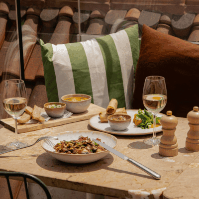 The-Lumiares-Hotel-&-Spa-Lumi-Rooftop-Food